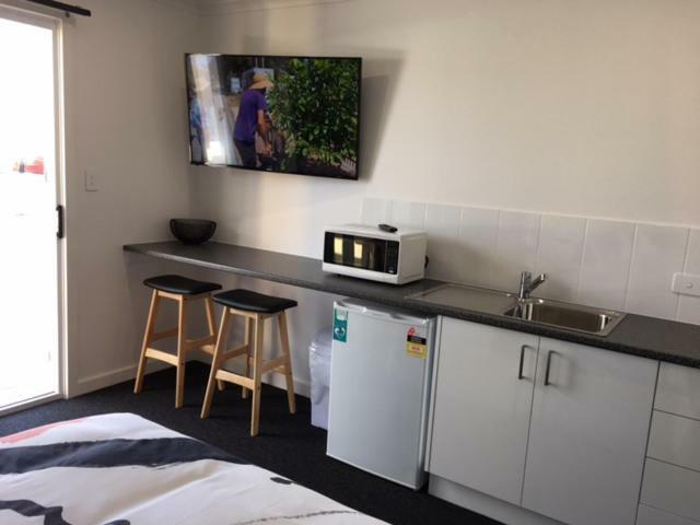 Port Lincoln Shark Apartment 1 Dış mekan fotoğraf